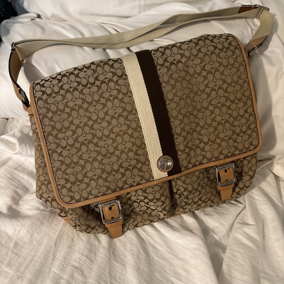 Coach laptop bag; signature logo tan/brown/cream - Picture 1 of 8